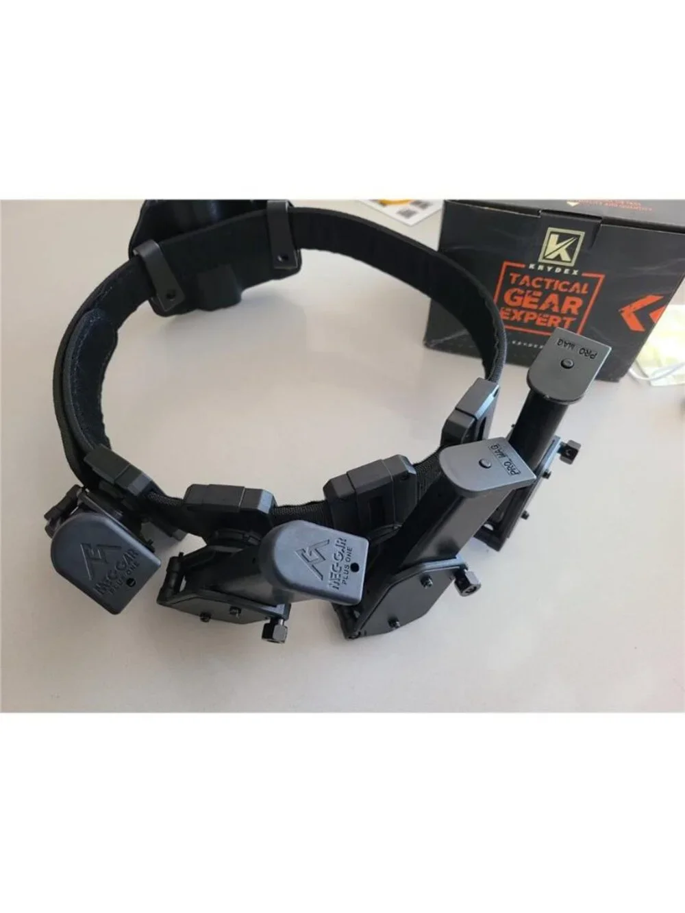3-Gun Shooting Belt & 4 pcs Speed Pistol Mag Pouches